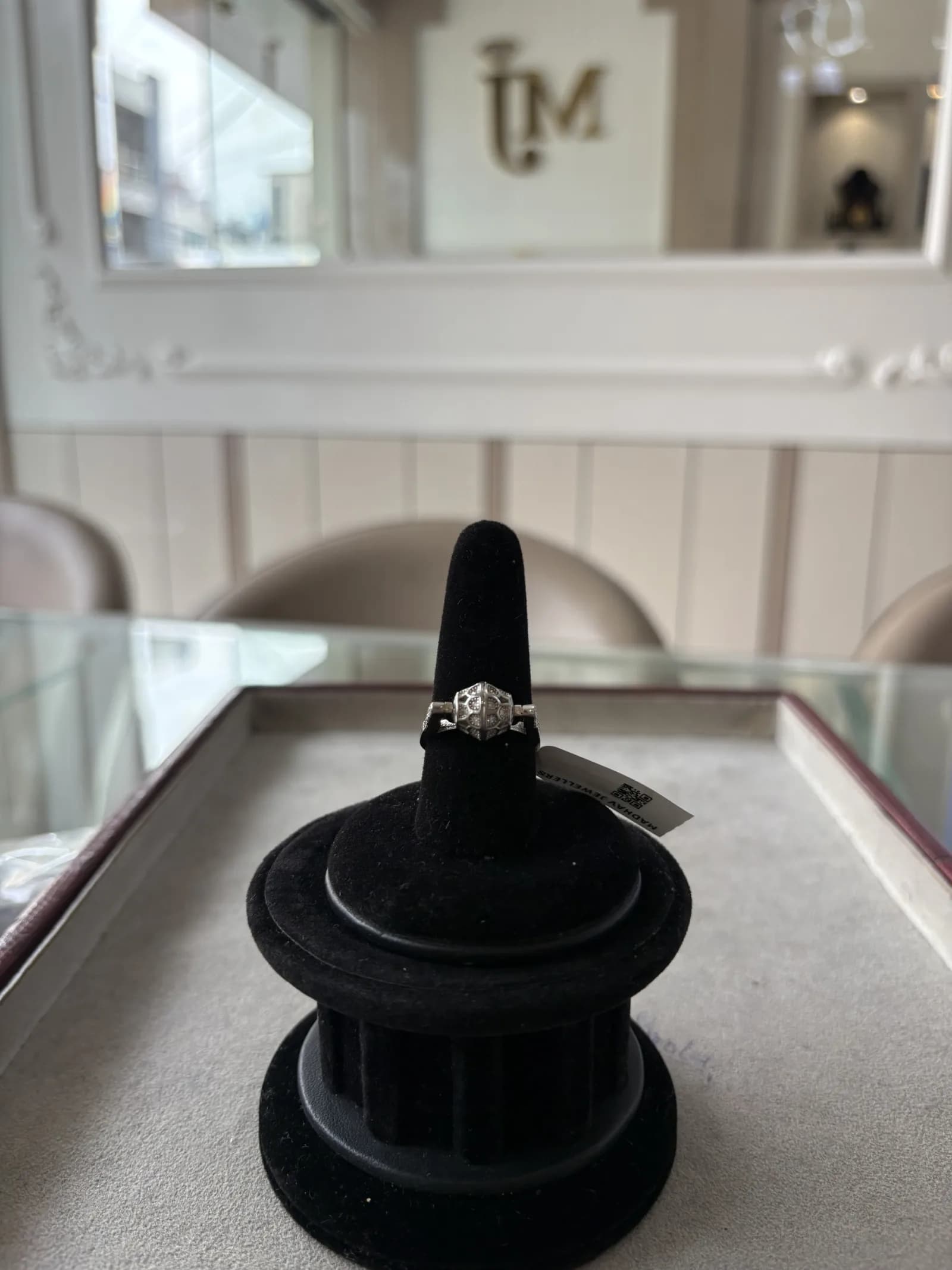 Pavé Hexa Dome Ring in rhodium plated 925 sterling silver, photo 2