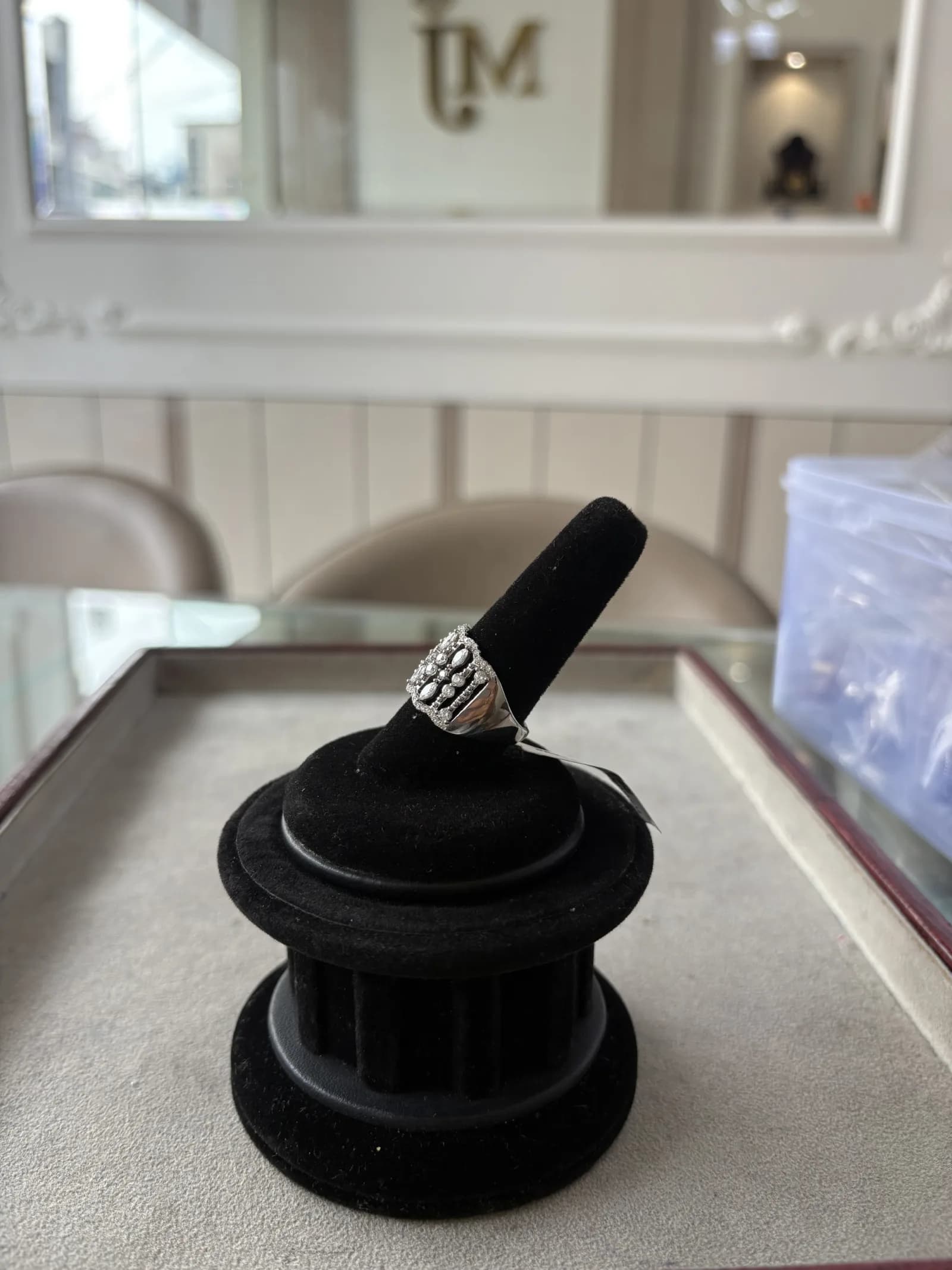 Jharokha Wide Band Ring in rhodium plated 925 sterling silver, photo 3