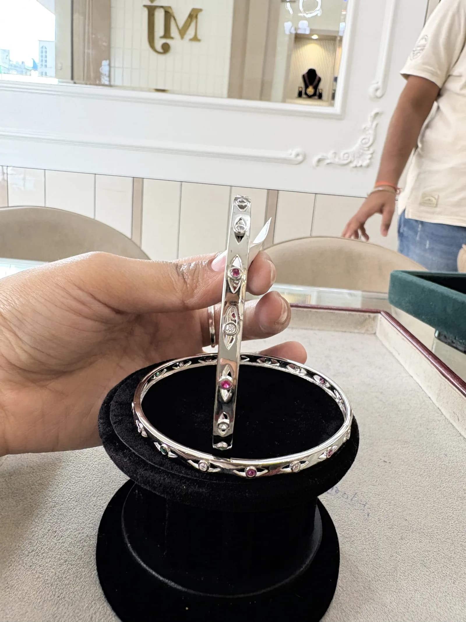 Eye Cut-Out Gem Bangle in rhodium polished 925 sterling silver, photo 2