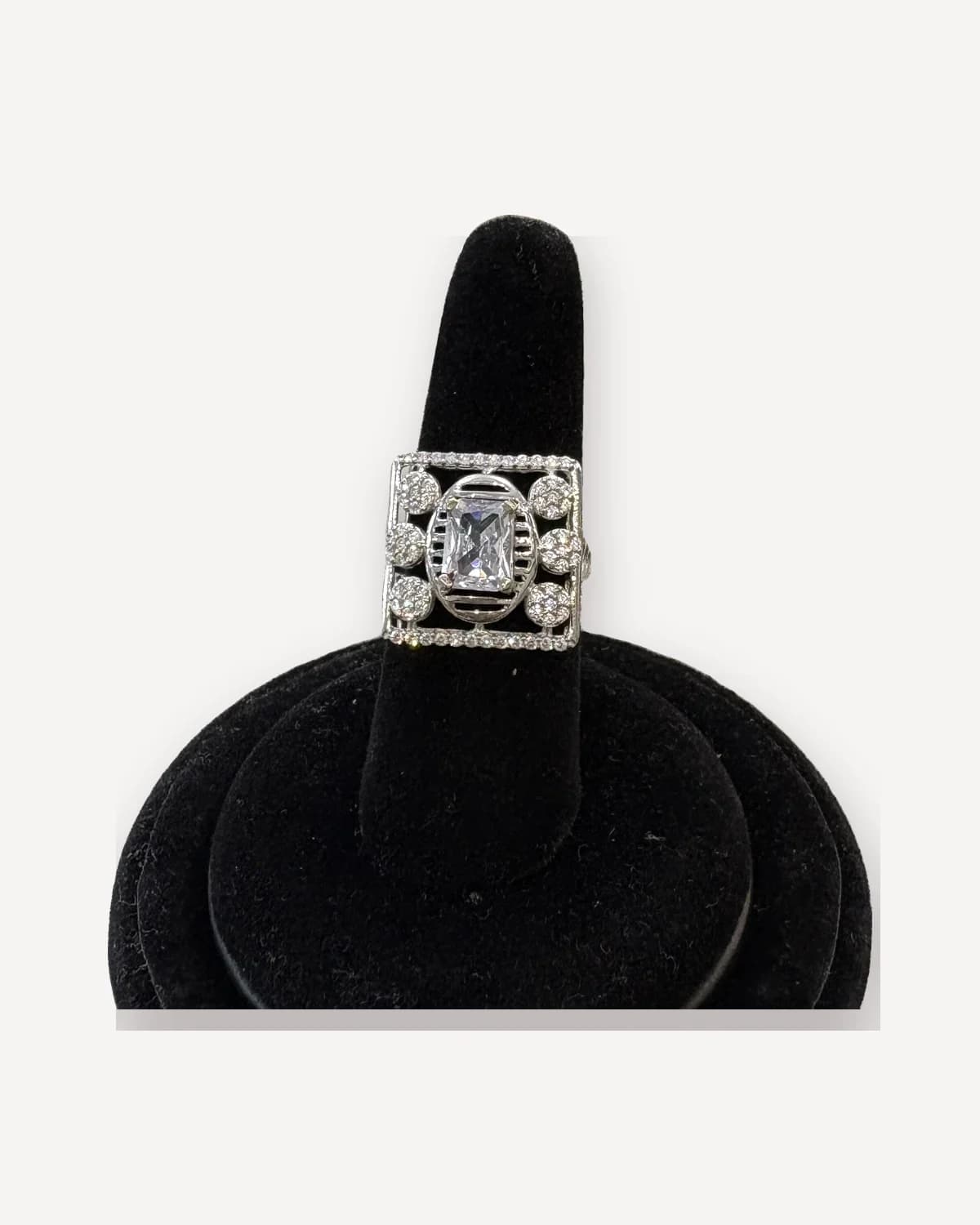 Quadra Geometric Ring