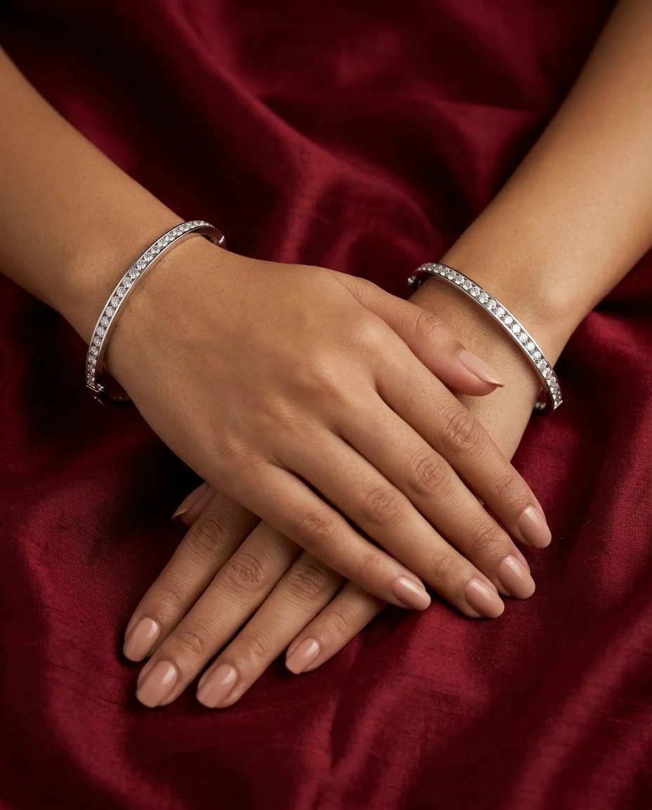 Channel Eternity Bangle in rhodium polished 925 sterling silver, photo 1