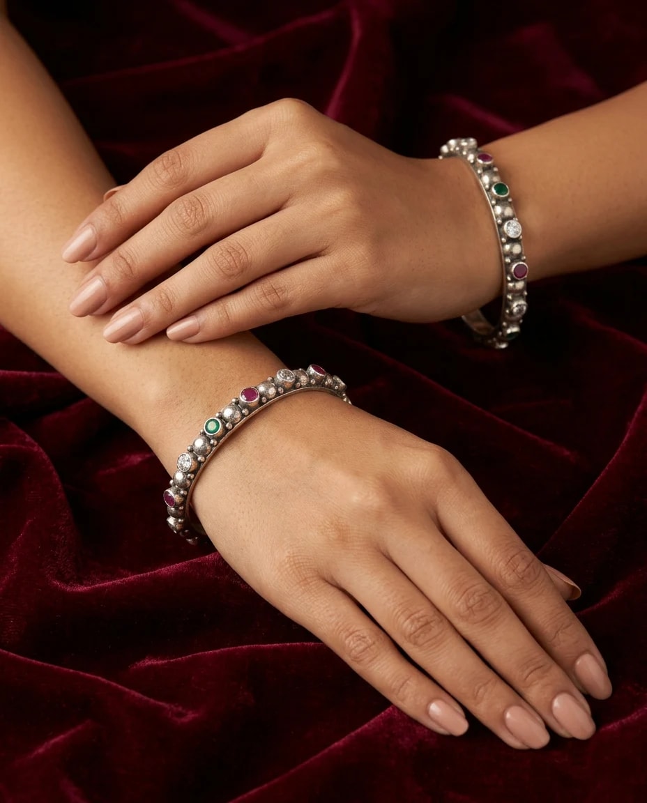 Bobble Gem Kada in oxidised 925 sterling silver, photo 1
