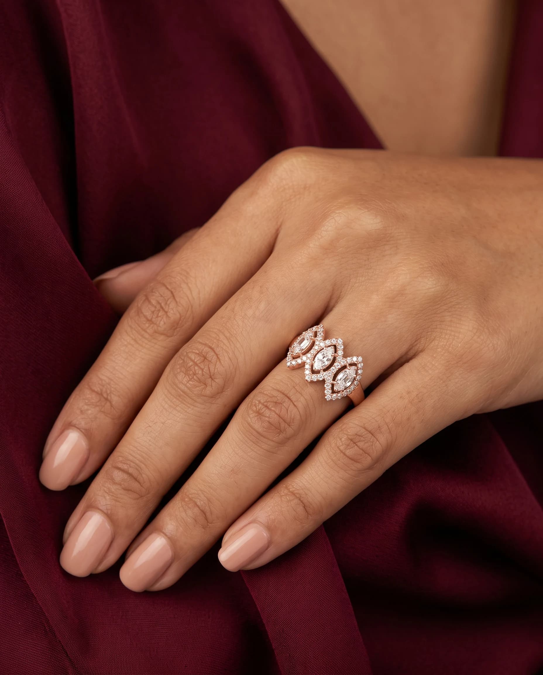 Rose Marquise Link Band Ring